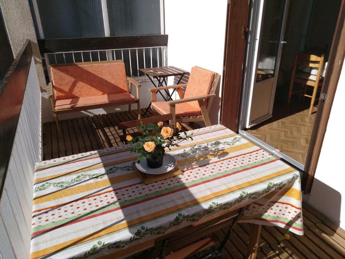 Le Pardeilhan Appt Chaleureux, Lumineux Avec Terrasse Et Parking En Coeur De Ville Bagnères-de-Luchon Exteriér fotografie